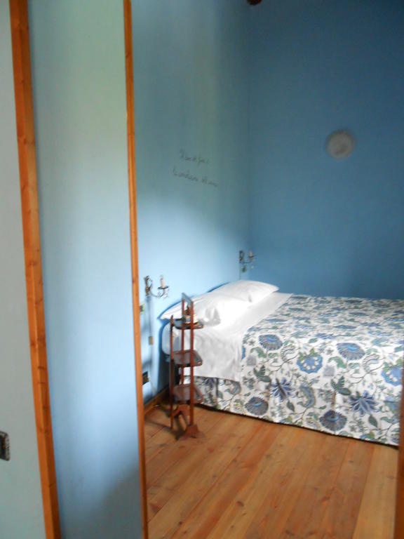 Azienda Agrituristica Risveglio Naturale 瓦雷塞利古雷 客房 照片