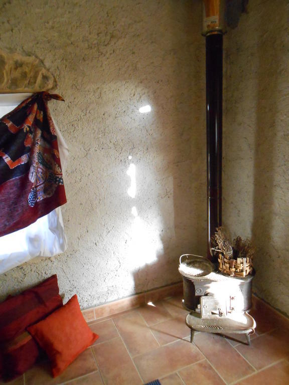 Azienda Agrituristica Risveglio Naturale 瓦雷塞利古雷 外观 照片
